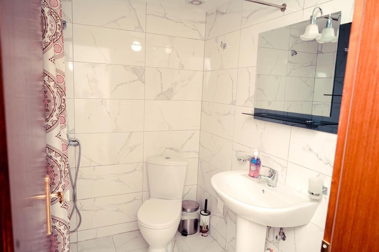Cico Hostel &Private Room Αργυρόκαστρο Εξωτερικό φωτογραφία