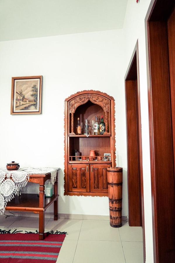 Cico Hostel &Private Room Αργυρόκαστρο Εξωτερικό φωτογραφία