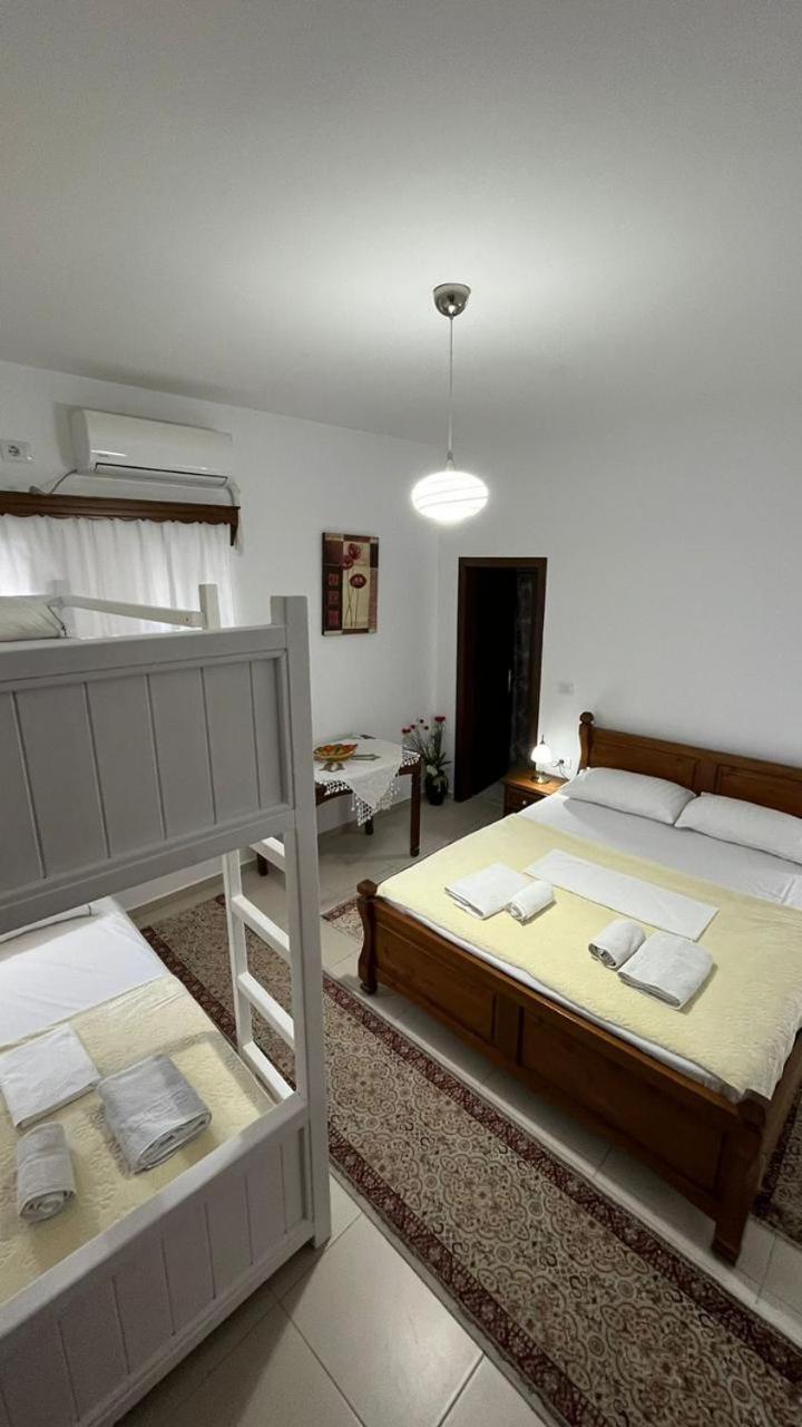 Cico Hostel &Private Room Αργυρόκαστρο Εξωτερικό φωτογραφία