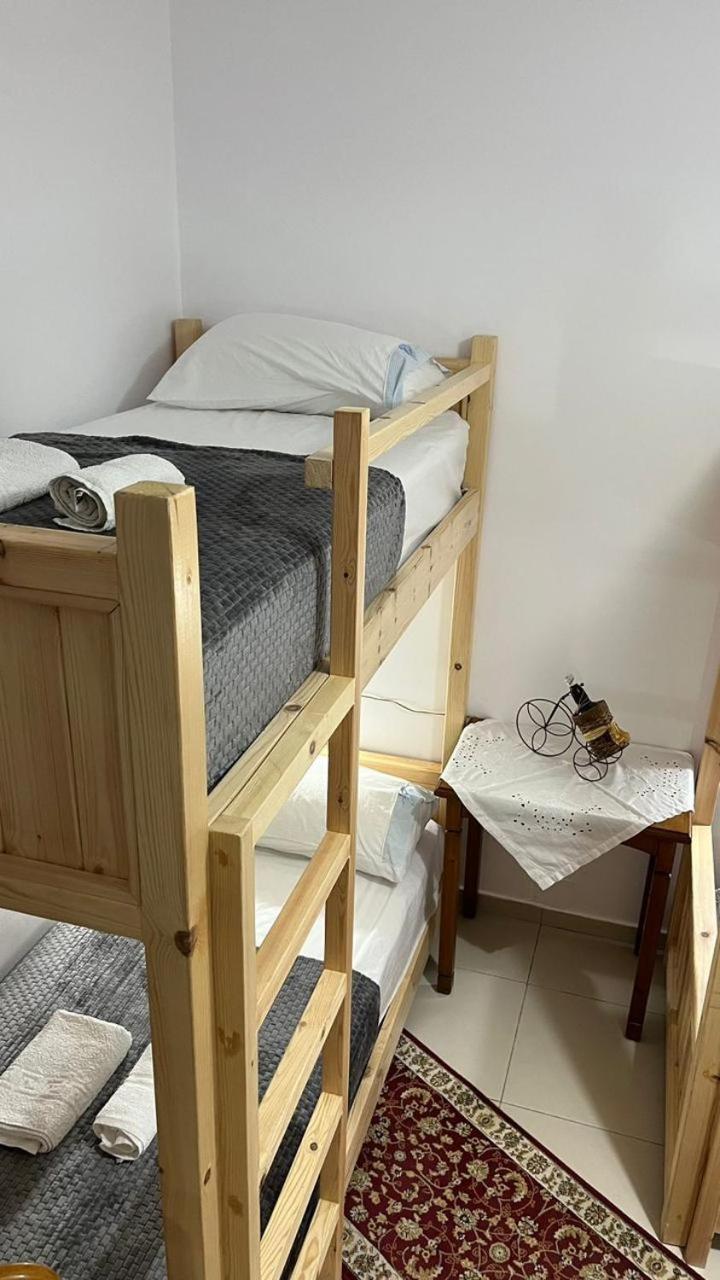 Cico Hostel &Private Room Αργυρόκαστρο Εξωτερικό φωτογραφία