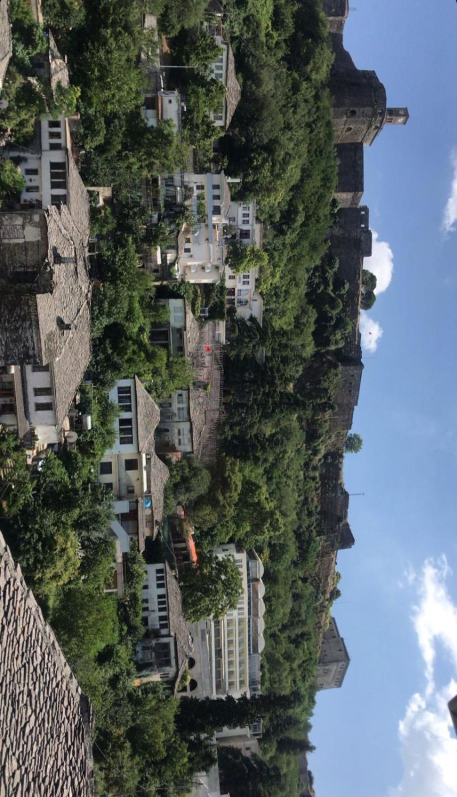 Cico Hostel &Private Room Αργυρόκαστρο Εξωτερικό φωτογραφία